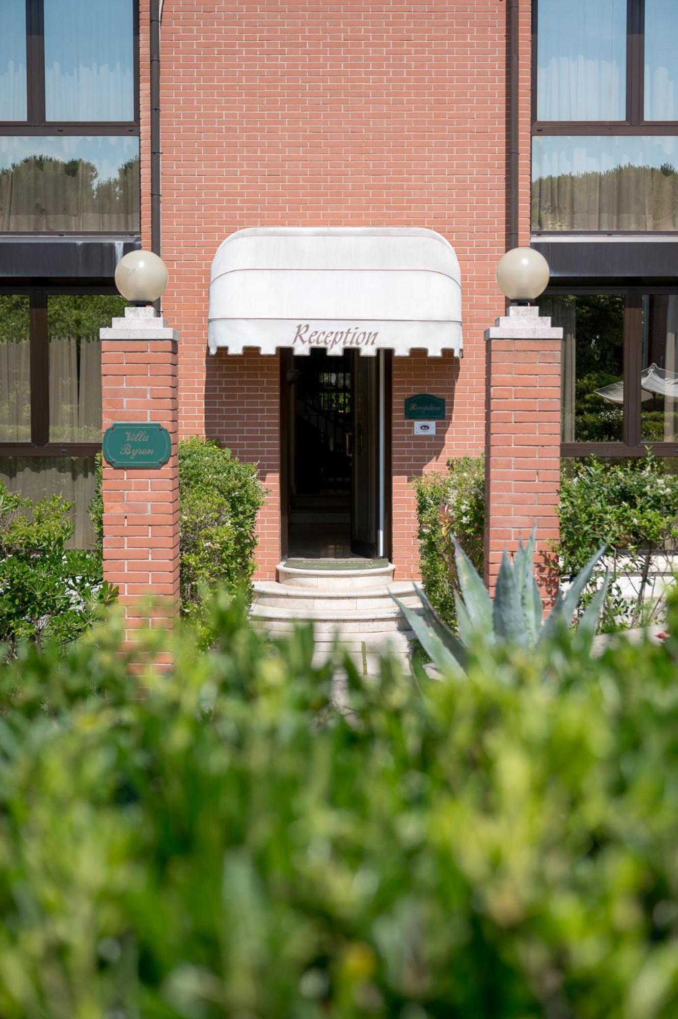 Db Villas Le Ville Del Lido Resort Венеция-Лидо Экстерьер фото