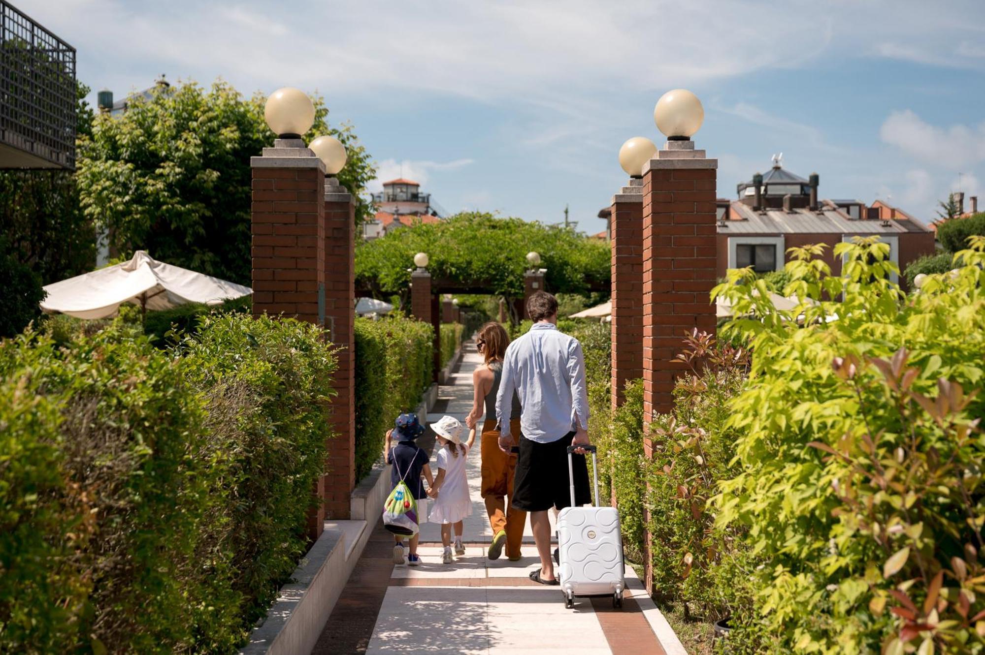 Db Villas Le Ville Del Lido Resort Венеция-Лидо Экстерьер фото
